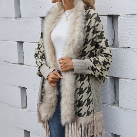 Classic Burgundy Houndstooth Vegan Fur Cardigan - Picture 5 of 13